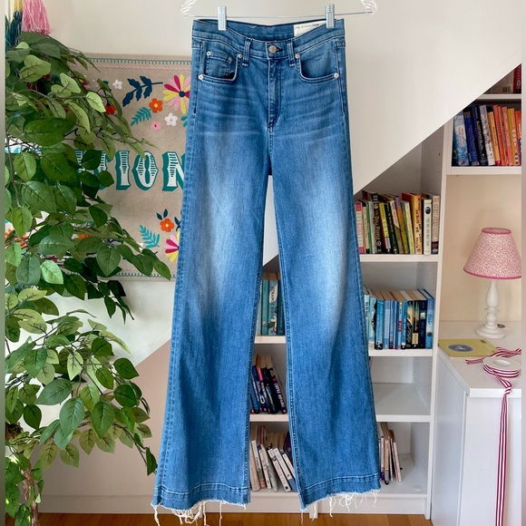 Rag and Bone flare jeans, size 26 - Picture 1 of 3
